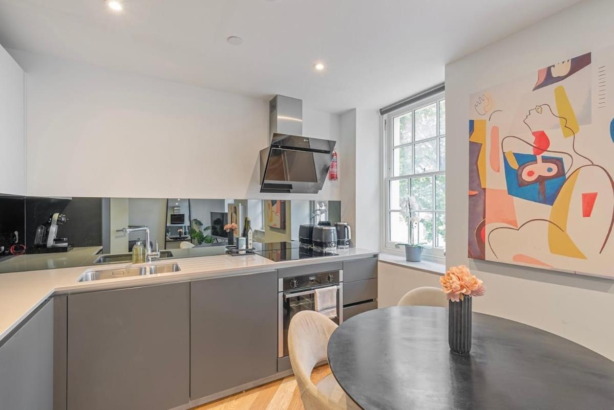 Modern 1 Bedroom In Fitzrovia Holiday home *